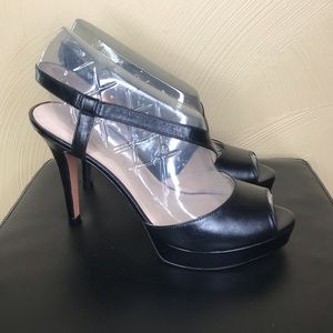 Nine West- Black Leather strappy peep toe heel